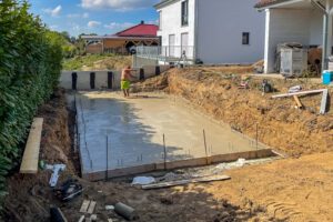 Poolbau