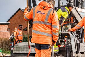 Erschließungsarbeiten für Feuerwehr und Gewerbefläche