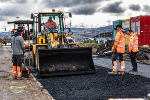 Erschließungsarbeiten für Feuerwehr und Gewerbefläche