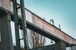 Entfernung zweite Bahn